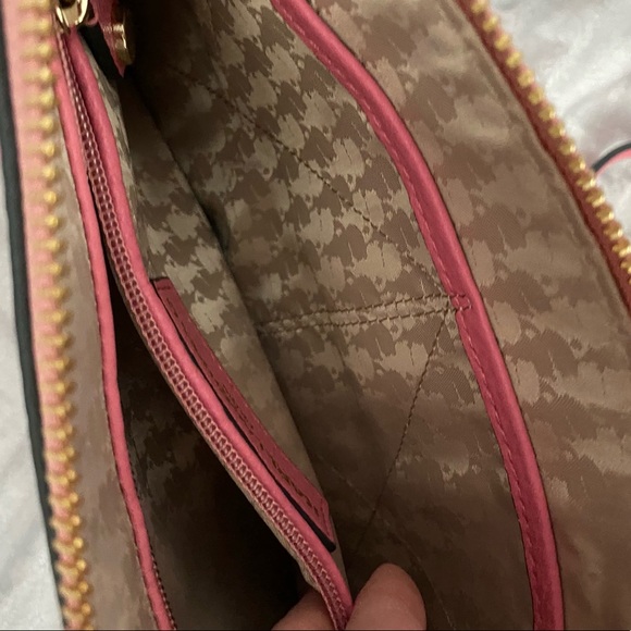 NWOT Karl Lagerfeld Crossbody (Genuine Leather) - Picture 5 of 7